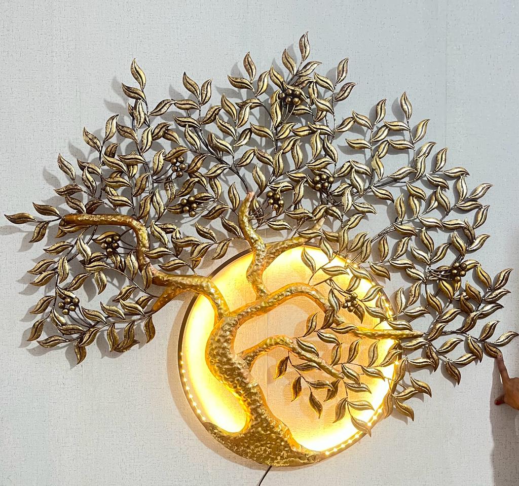Wall Decor Tree- Stylish and Artistic Foliage for Your Home