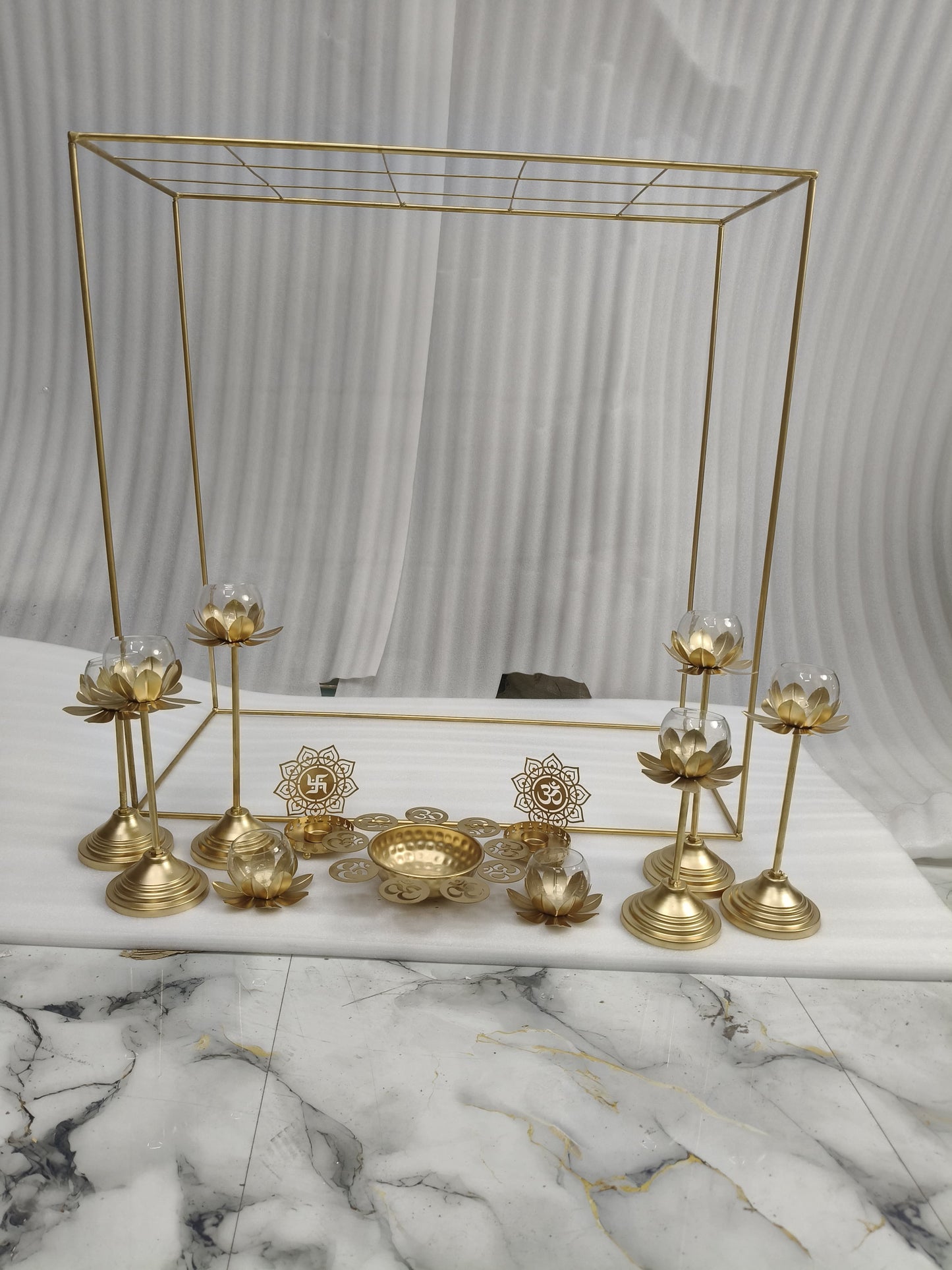 Decorative Stand Set