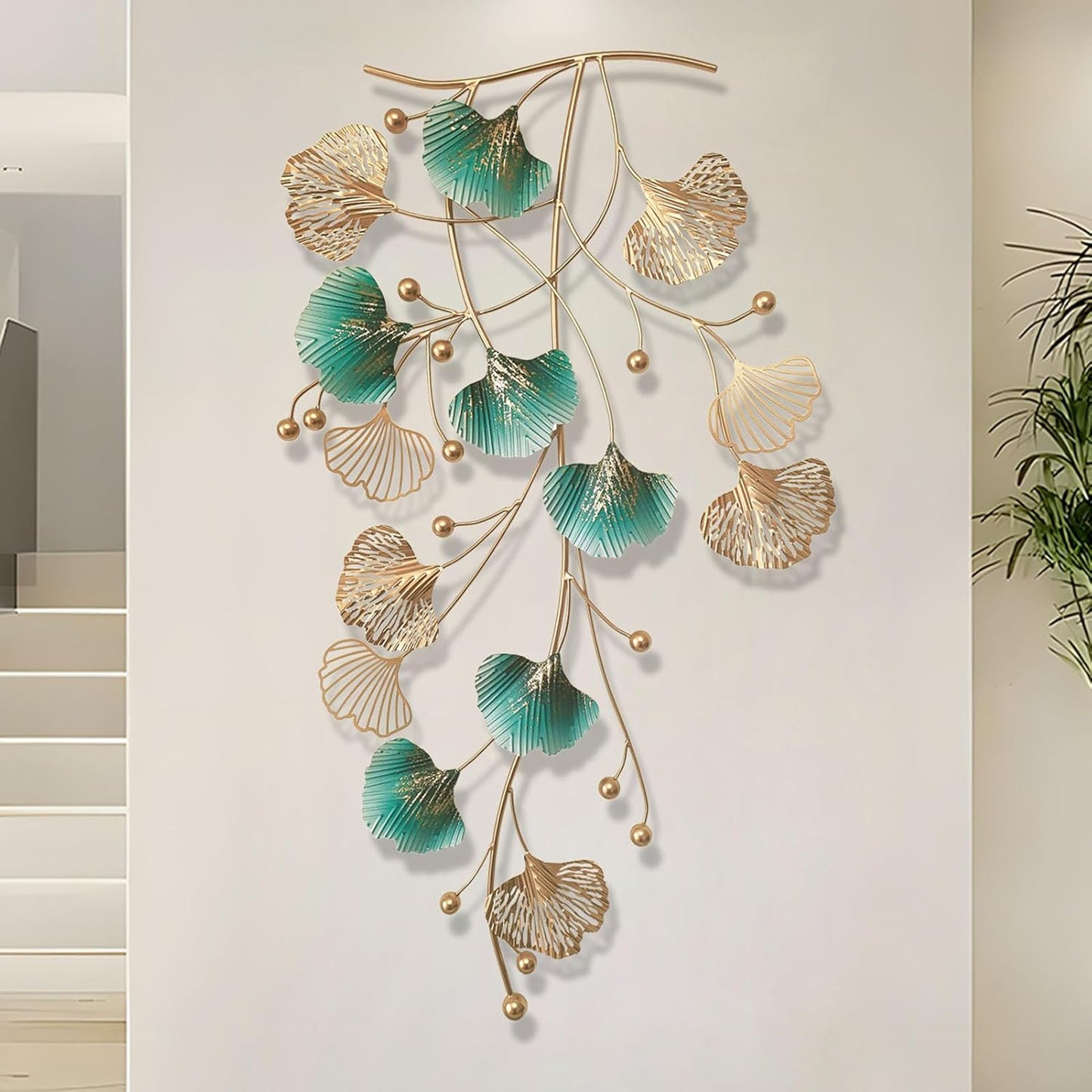 Elegant Floral Disc Metal Wall Hanging