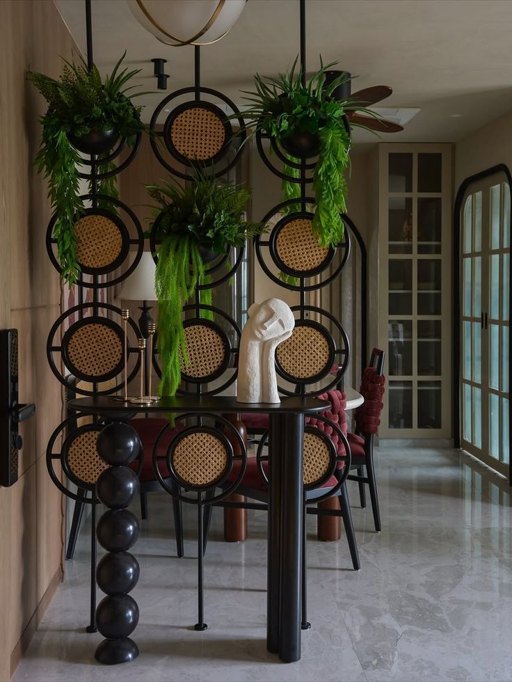 Modern Iron Partition Wall Panel with Planter Holder
