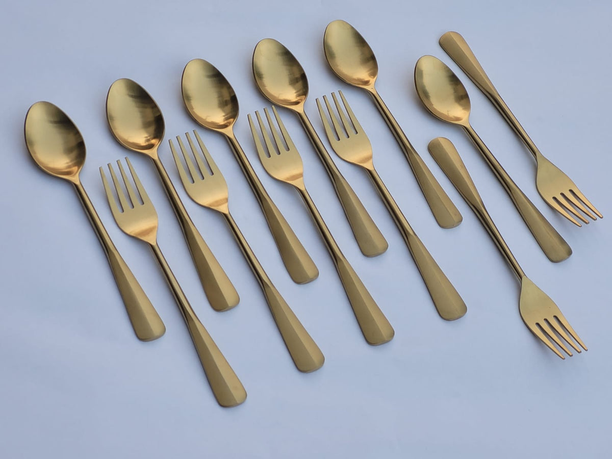 Serve Guest With Style, set of 18 pcs ,Serving spoon 6 pcs and Dinner Spoons 12 pcs
