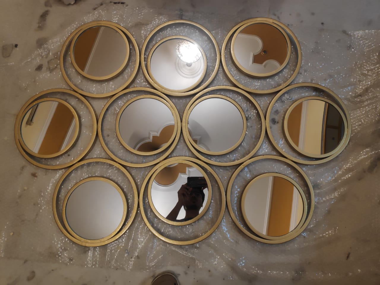 PC Home Decor | Multiple Mini Mirror Wall Art, Gold