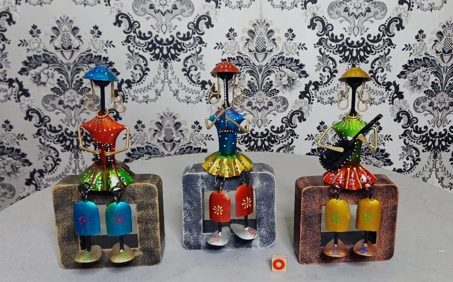 Set of 3 Metal Musician With Moving Legs, Gold