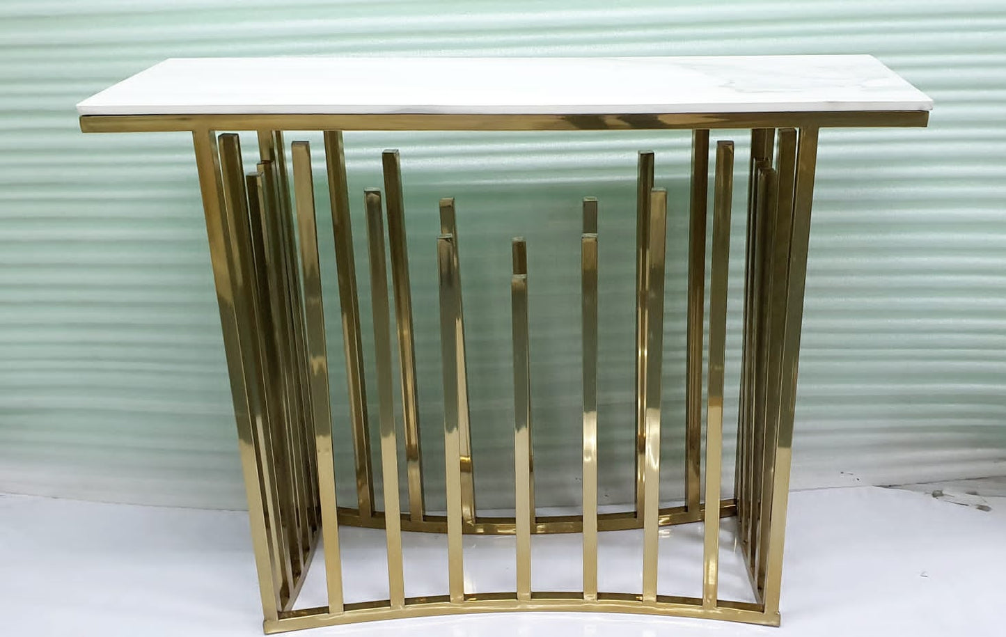 PC Home Decor | Stainless Steel Console Marble Top, Gold and White