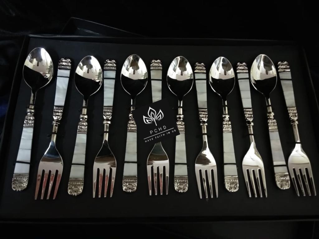 Flat MOP Stainless Steel Dinner Set Of 12 pcs
