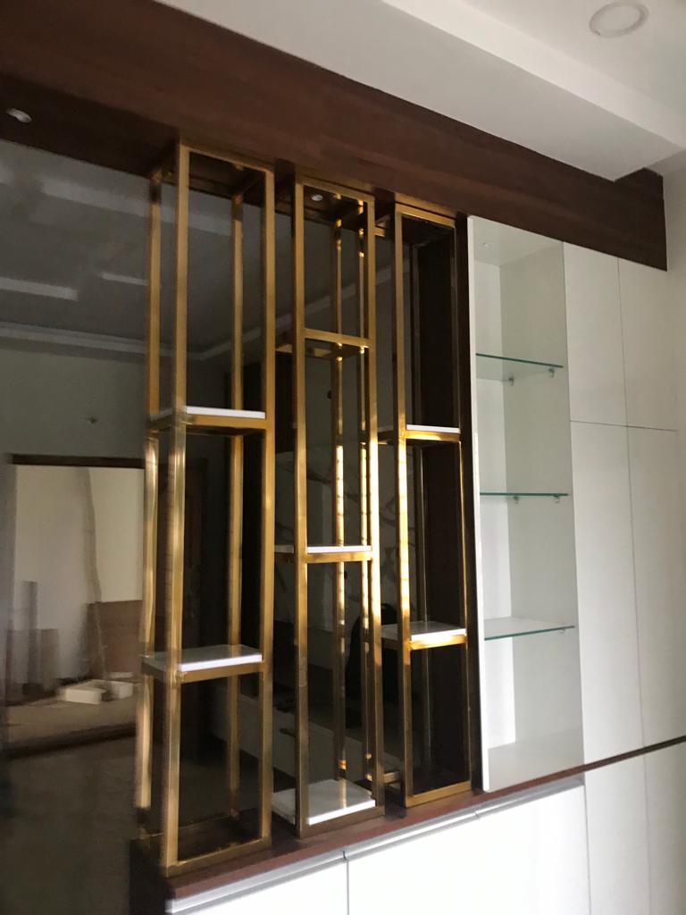 Metal Partition