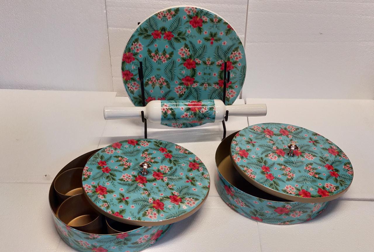 PC Home Decor | Roti Maker Marble with Porcelain Enamel Print Finish Set, Green and Pink