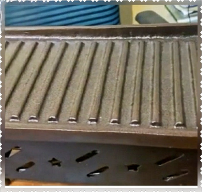 Durable and Stylish Iron Snacks Server