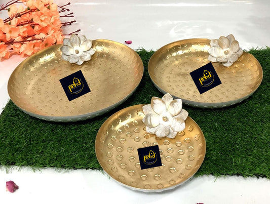 PC Home Decor | Set of 3 Flower Bowls Urli Set, Gold