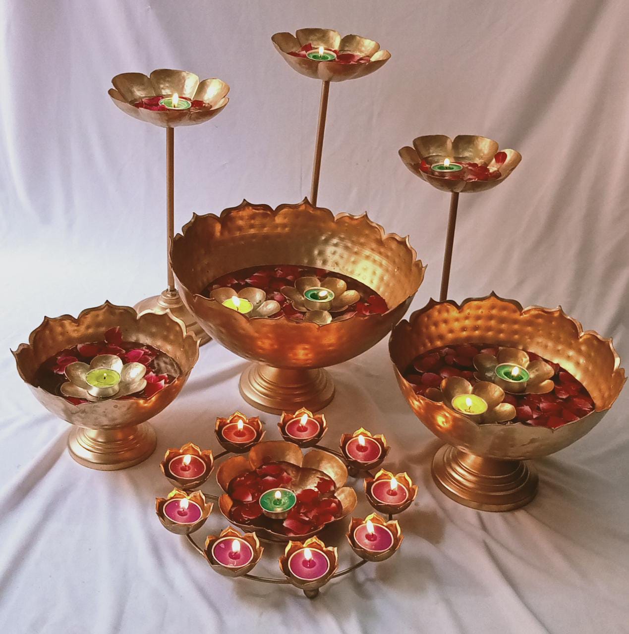 PC Home Decor | 13 Piece Metal Taj Urli Combo, Gold