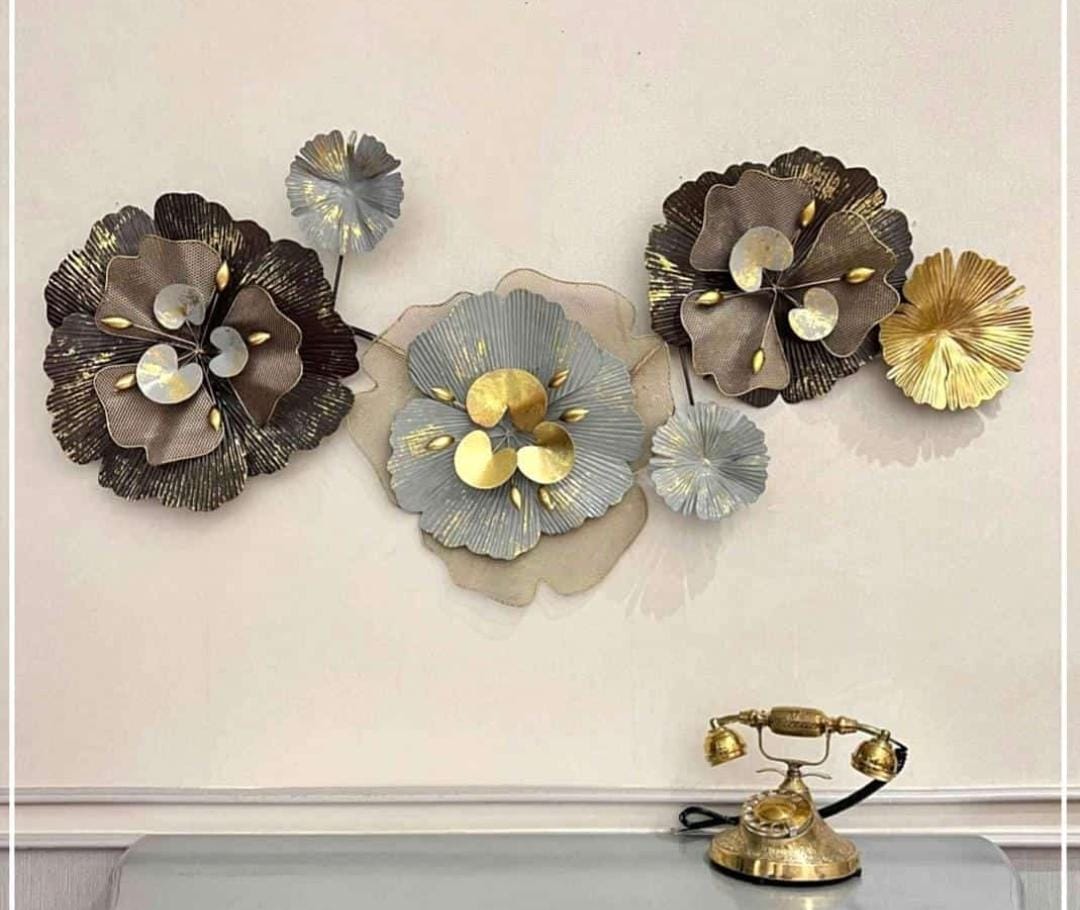 Elegant White Flower Wall Art | Metallic Wall Decor