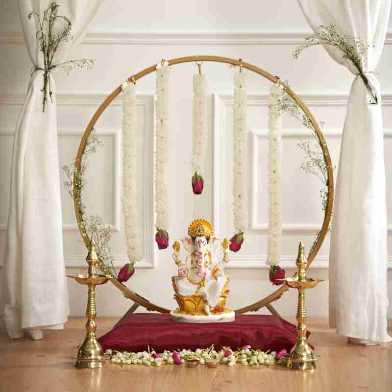 Circular Backdrop Stand For Navratri Mandap Decoration