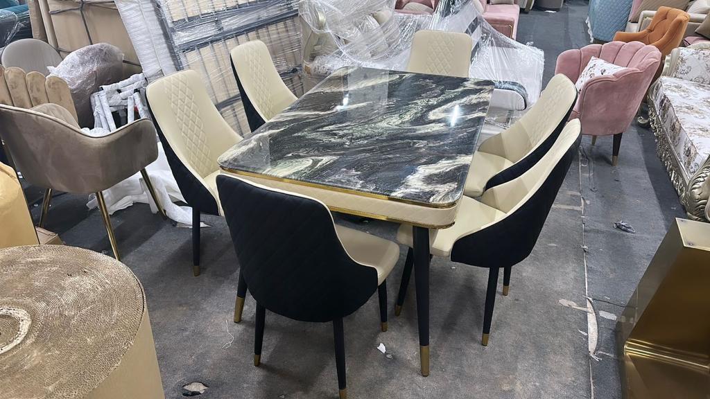 Simply Elegant 6 Seater Dinning Table