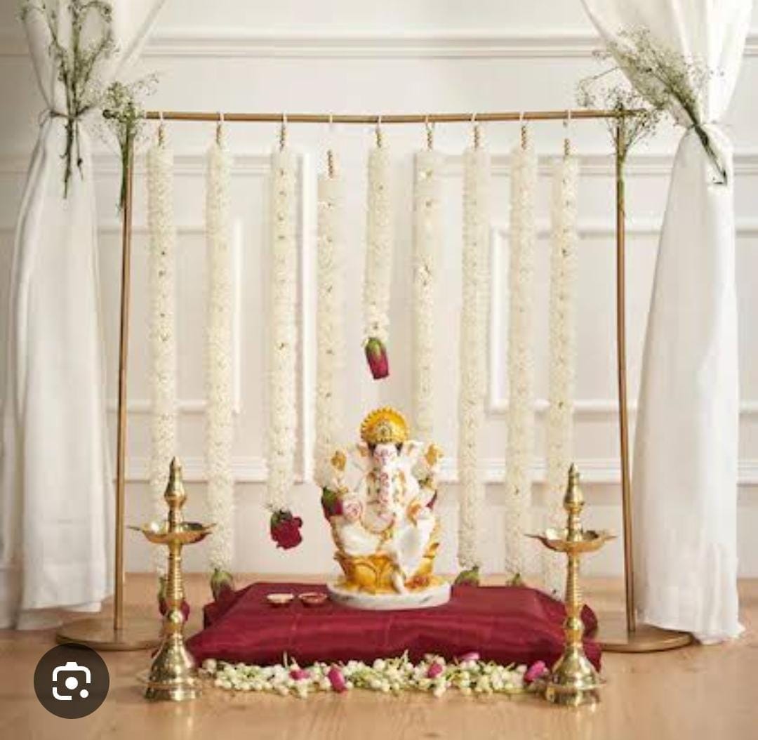 Rectangular Backdrop Frame For Mandir Decoration