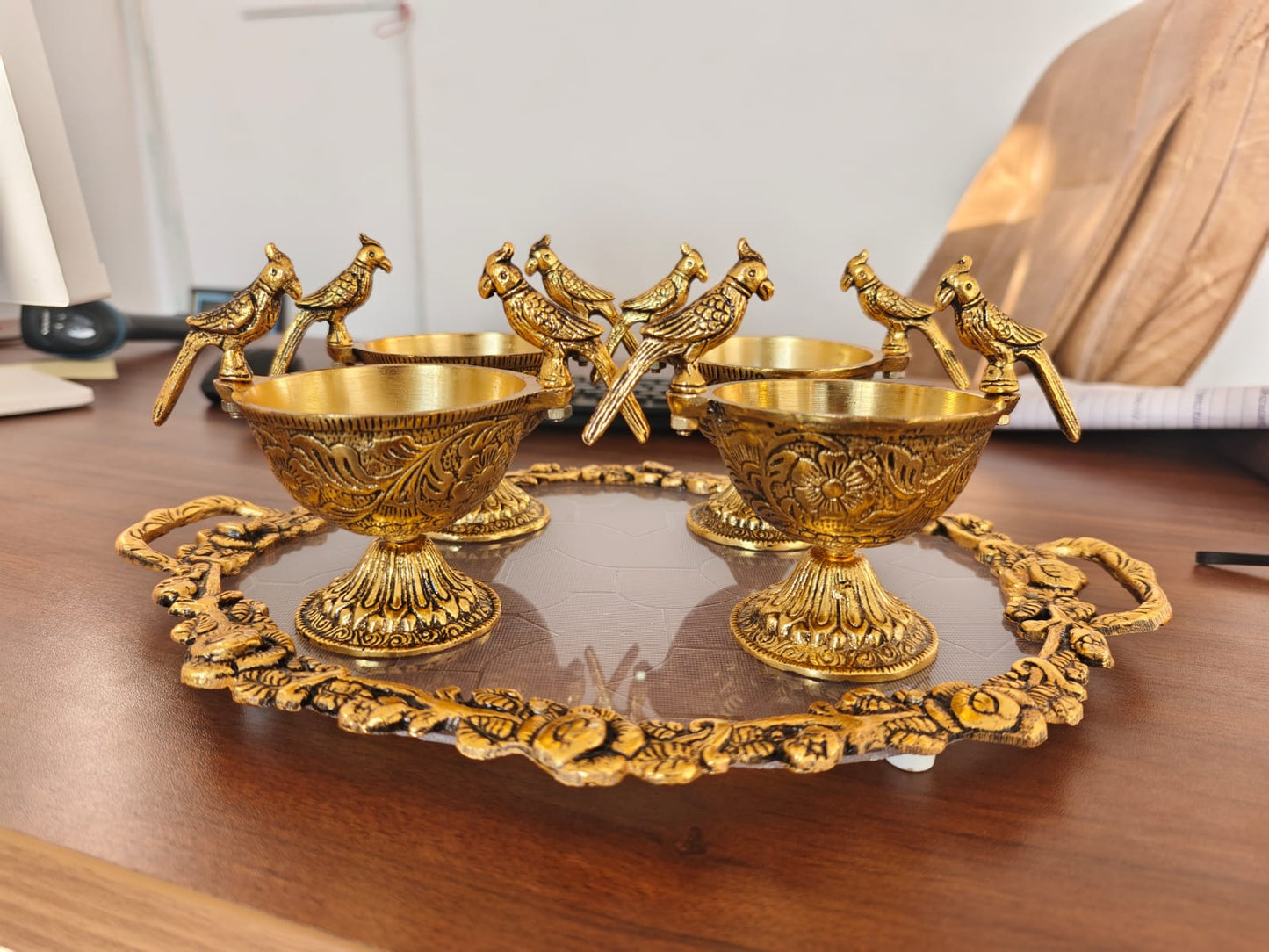 Elegant Tray With 4 Bowl Set