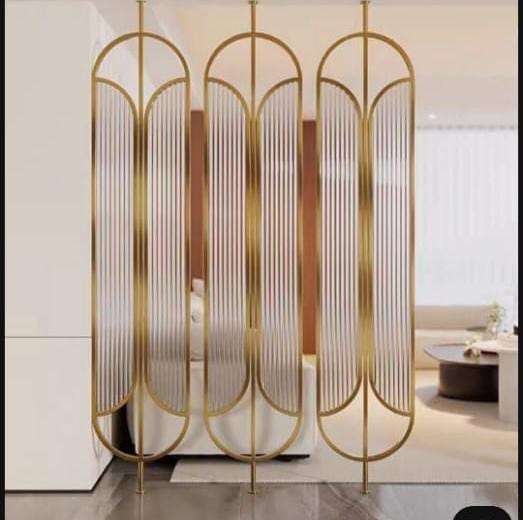 Aurora Series – Oval Glass & Gold Divider (set of 3)
