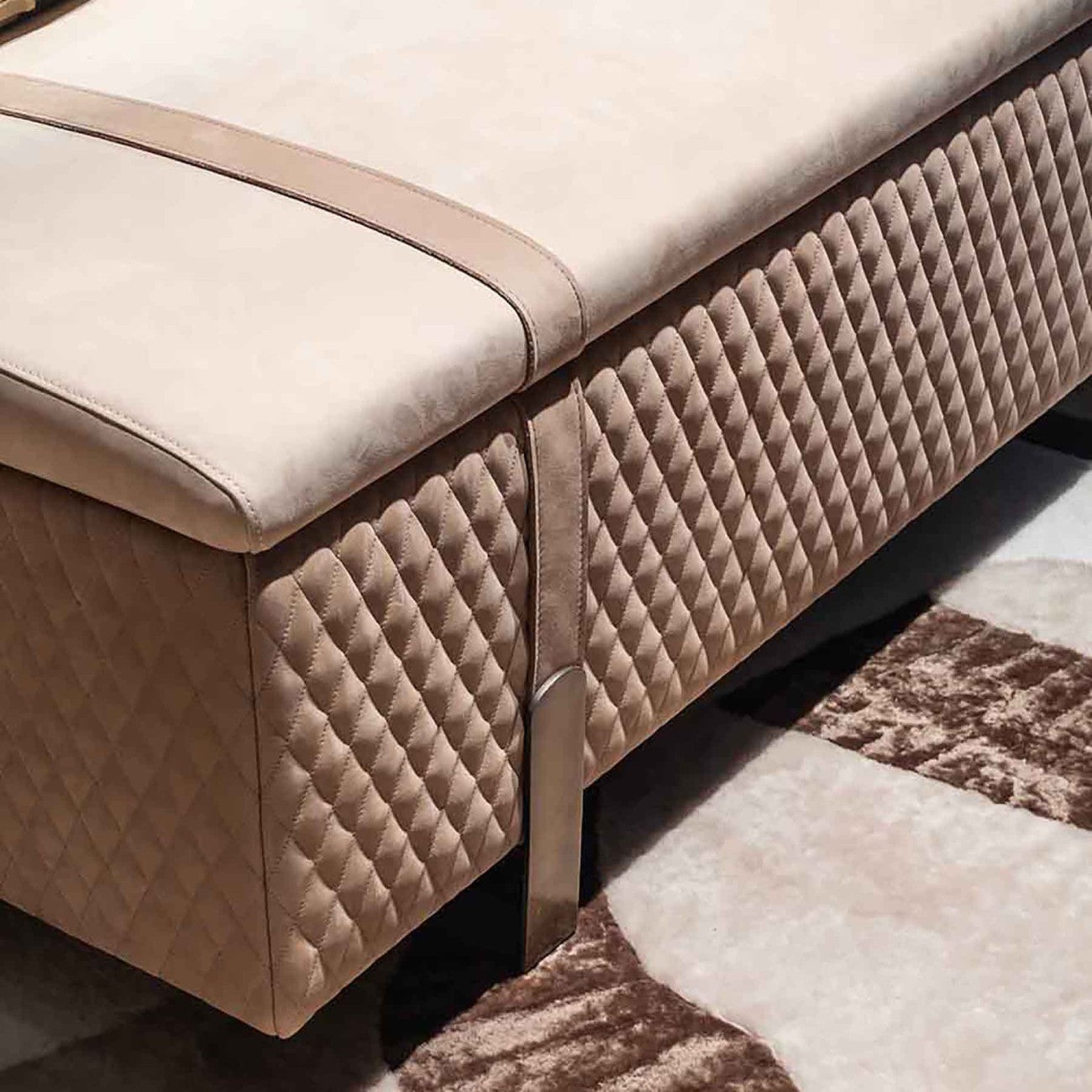 Modern Design Bed Bench With Storage, Beige
