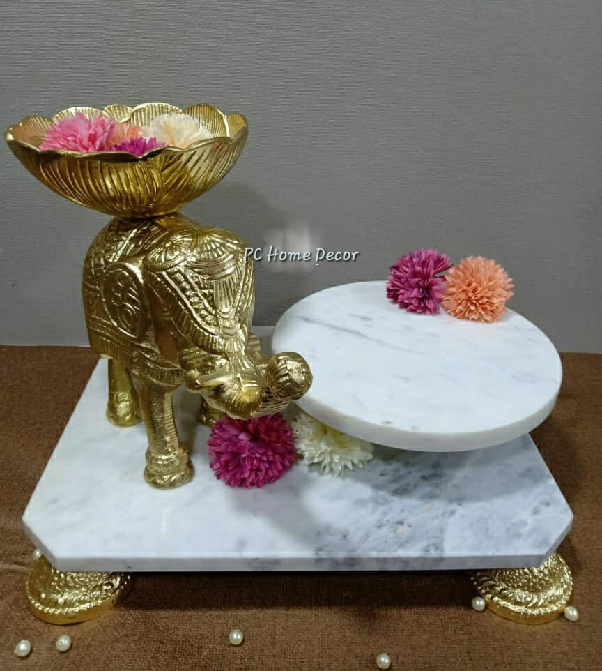 Marble Cake stand and Chowki combo - Elegant Presentation