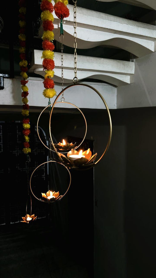 Decorative Round Hanging T-light,(Set of 10 pcs)