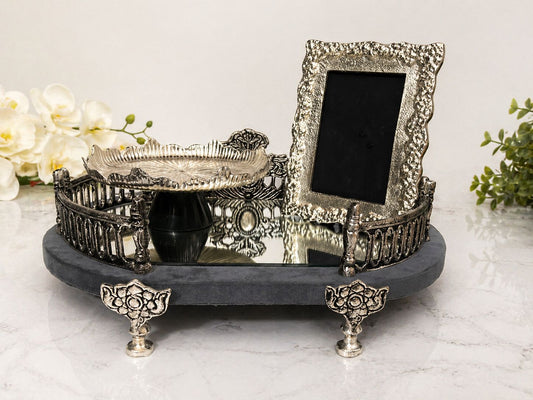 Classic Heritage Silver Tray with Stand & Frame Premium Gift Set