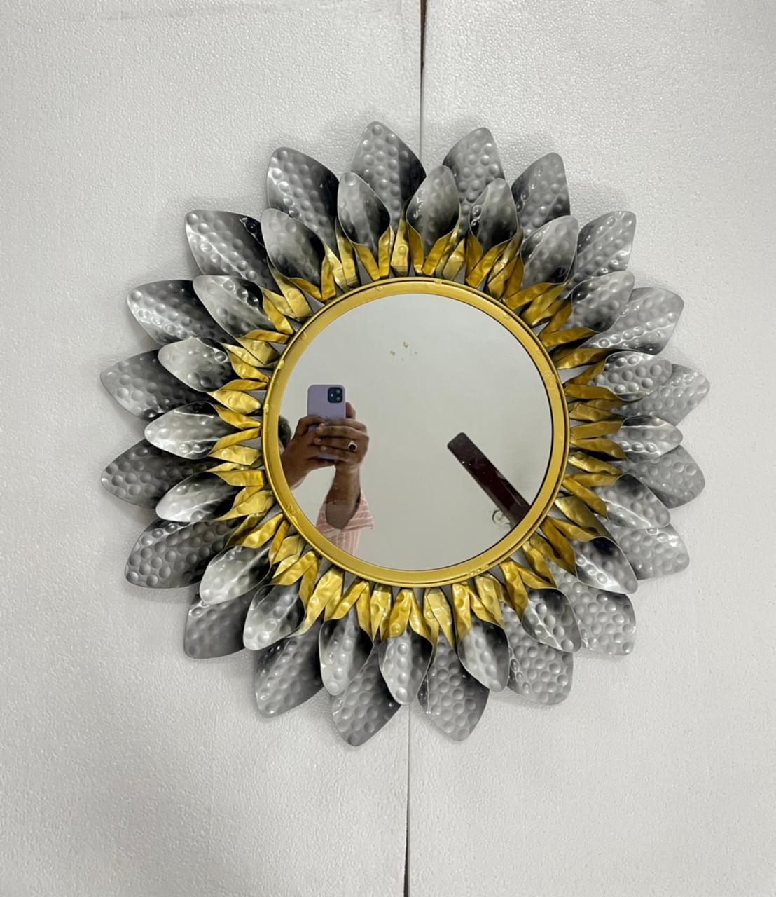 PC Home Decor | Small Metal Leaf Wall Mirror, Grey and Gold