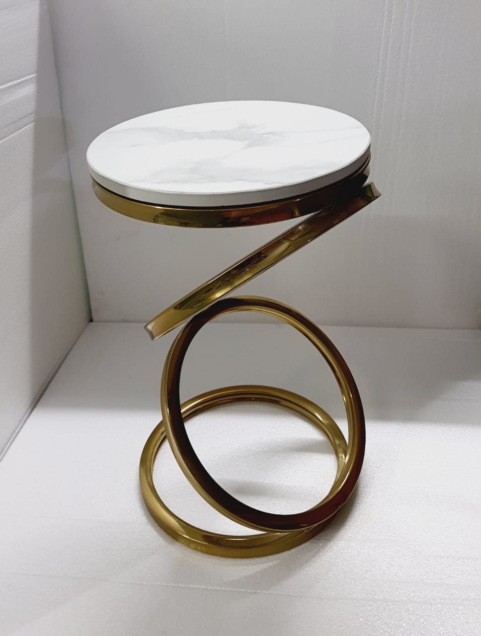 PC Home Decor | Stainless Steel Rings Side Table with Marble Top, Gold and White