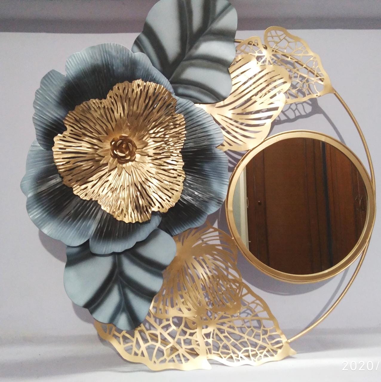 PC Home Decor | Large Floral & Leaf Design Mirror Wall Art, Blue and Gold