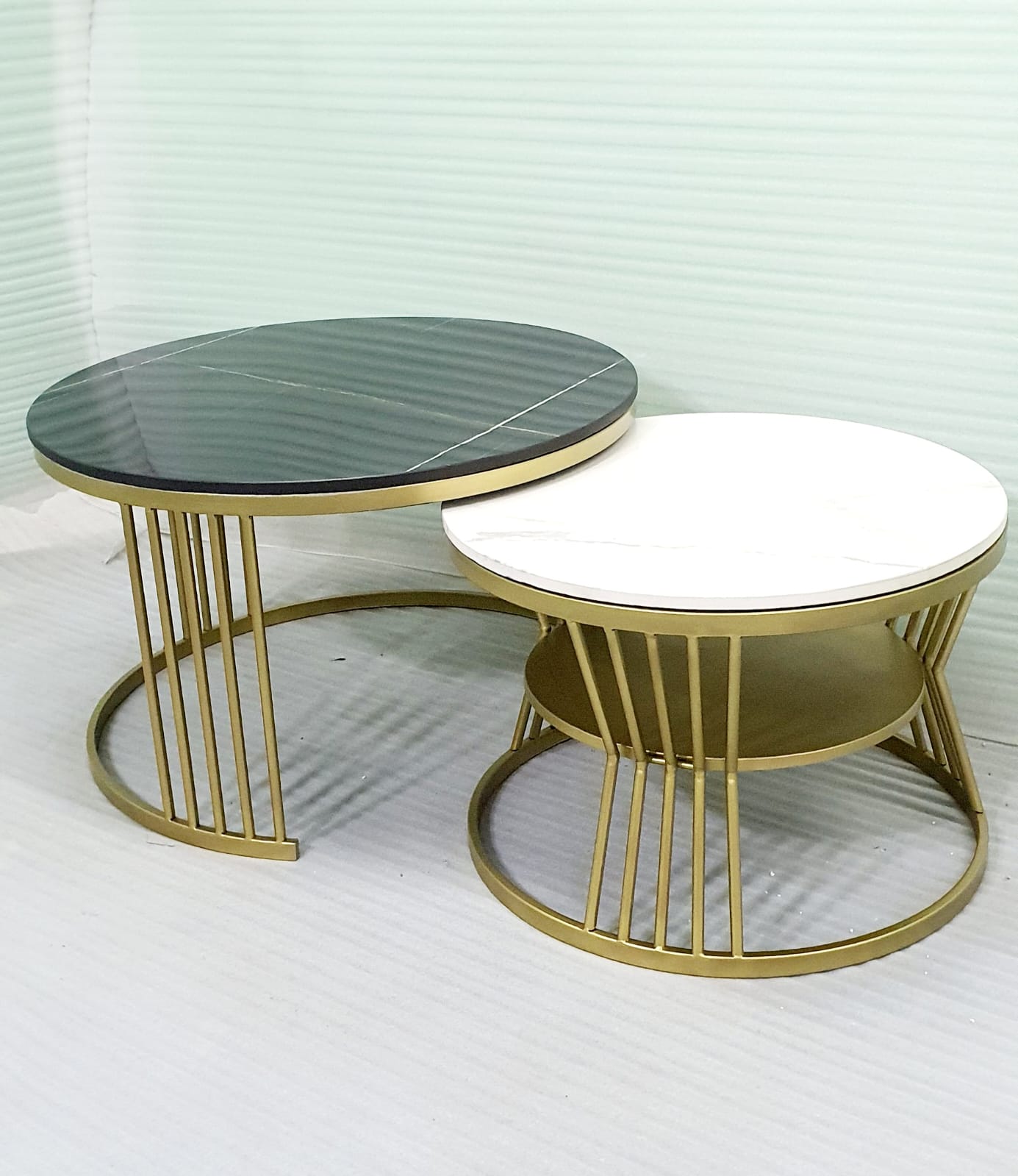 Round Nesting Centre Table, White and Gold
