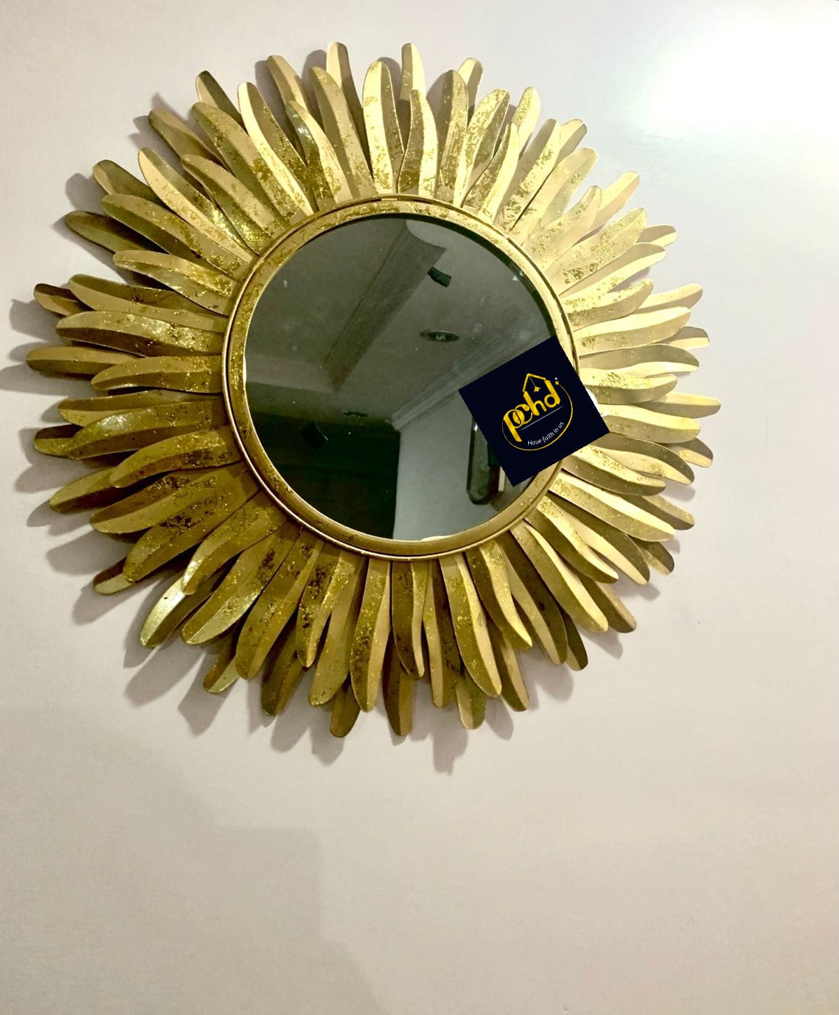 PC Home Decor | Thick Gold Leaf Mirror, Gold