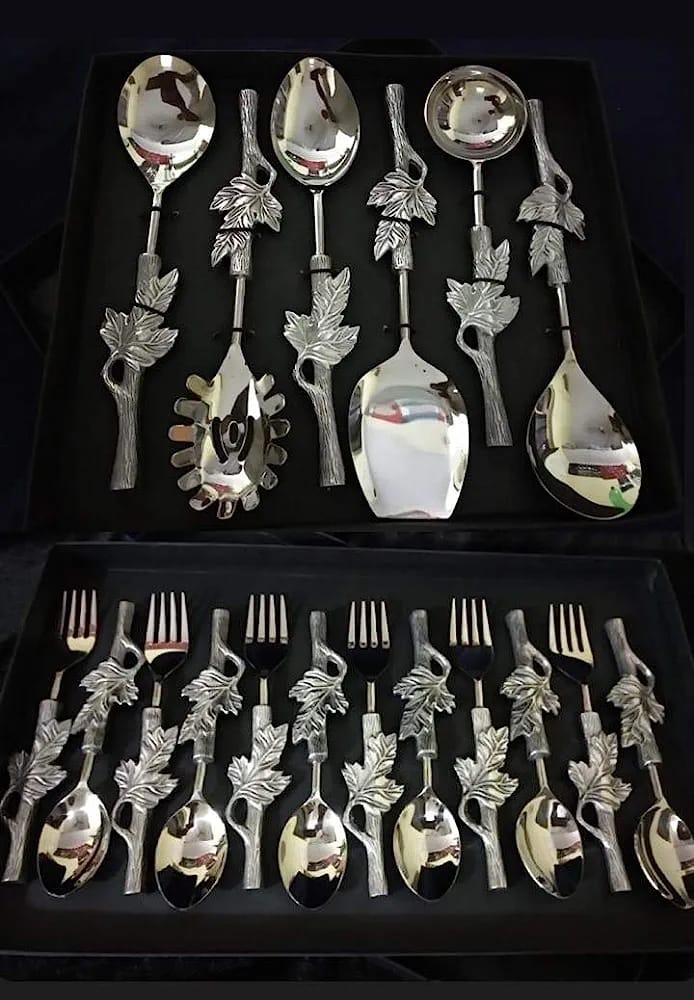Serve Your Dinner With Style Leaf Design Cutlery Now Available At Combo Discount (Serving Spoon 6pcs +Dinner Spoon 12pcs)