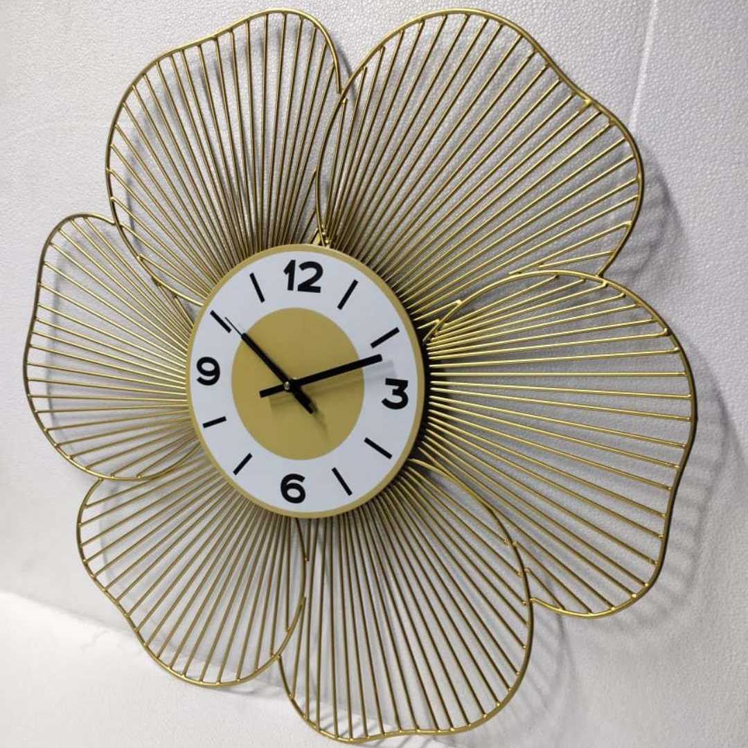 PC Home Decor | Big Golden Sunflower Hollow Petals, White and Gold