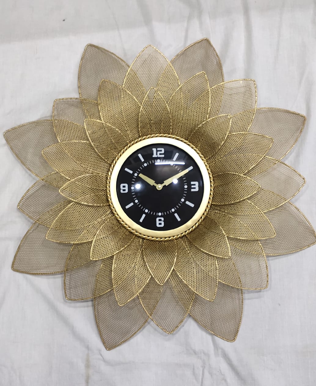 PC Home Decor |Small Metal Sunflower Clock Medium Hollow Roman Clock, Black and Gold