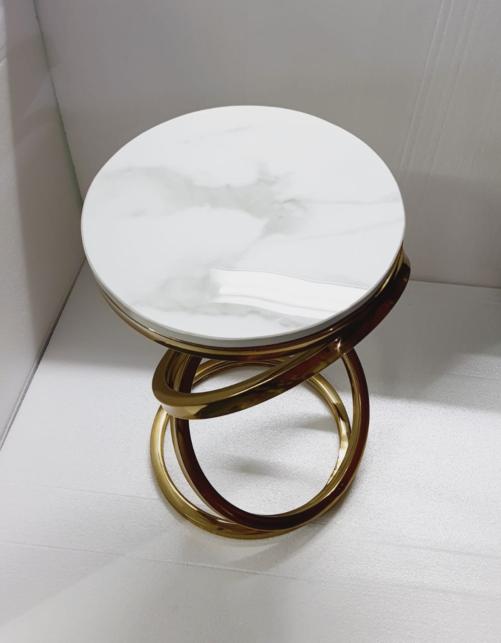 PC Home Decor | Stainless Steel Rings Side Table with Marble Top, Gold and White