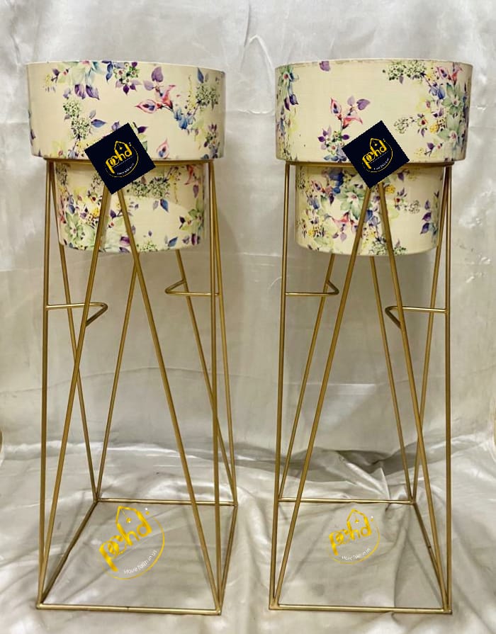 Gold Planter Stand With  Floral Pattern Planter Pot (Set of 2pcs)