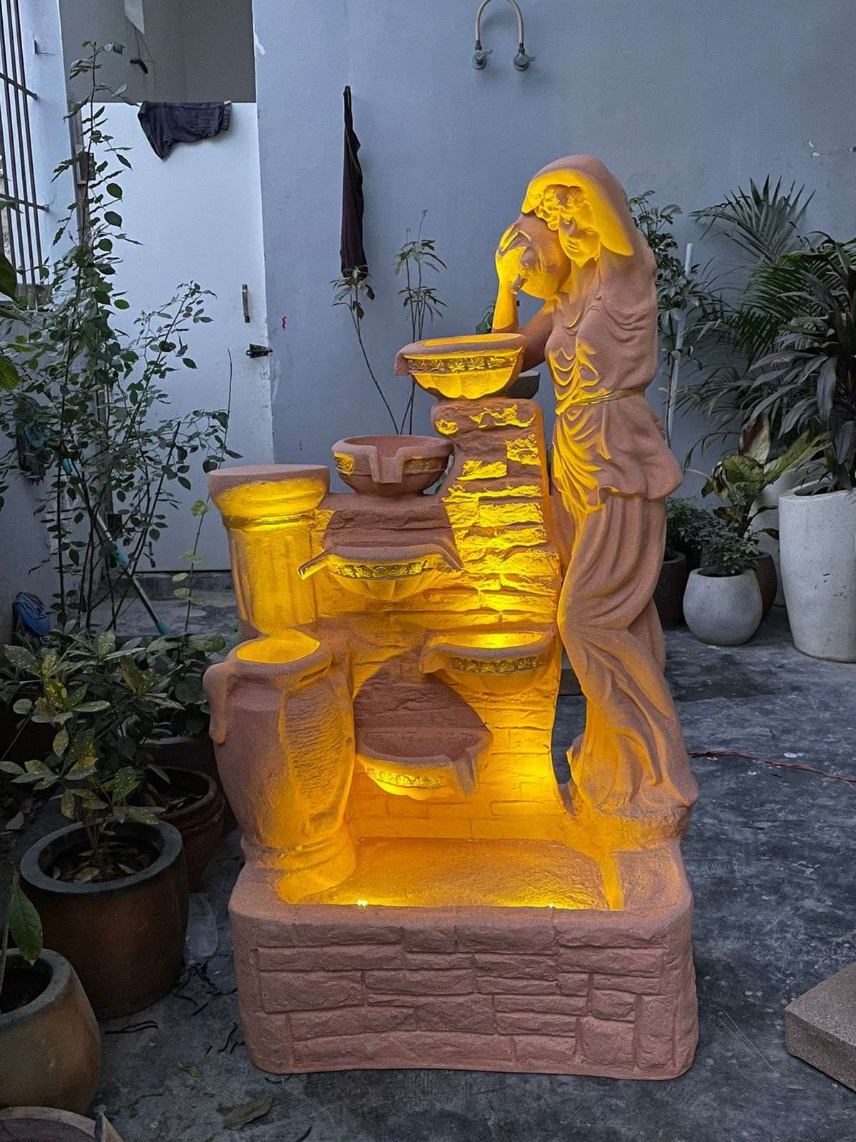 PC Home Decor | Lady Water Fountain