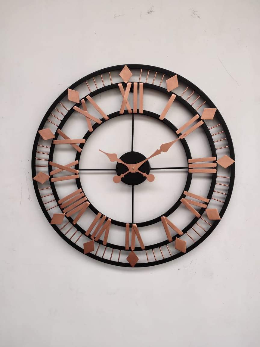 PC Home Decor | Minimal Metal Roman Wall Clock, Black and Brown