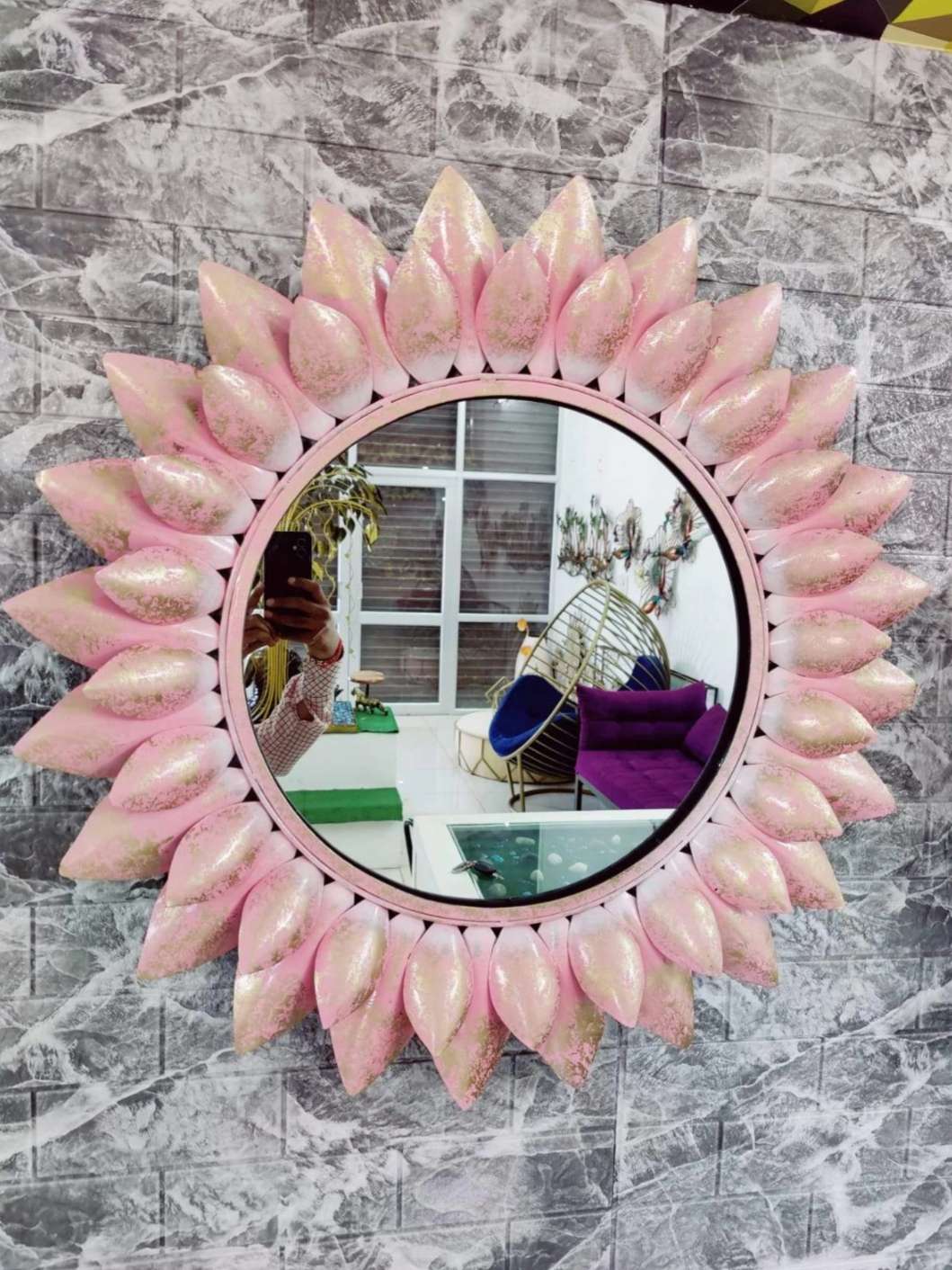 PC Home Decor | Metal Sun Design Mirror, Pink