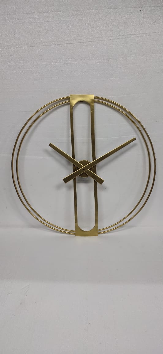 PC Home Decor | Large Hollow Roman Wall Clock, Gold